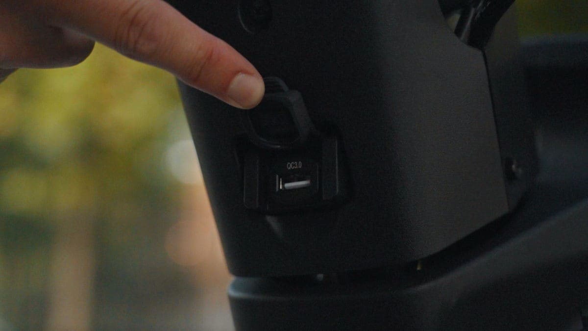 Leggerissimo, pratico e non consuma niente: ecco il SYM Colibrì 125, un nuovo peso piuma per la città